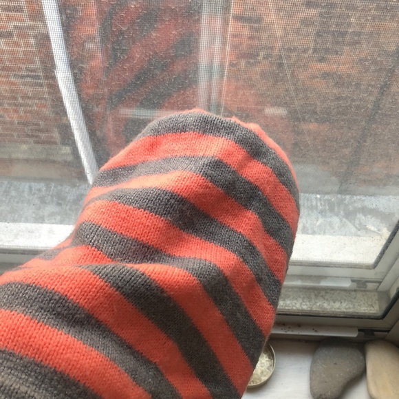 TNA striped pink and grey beanie super soft and warm - Picture 3 of 3